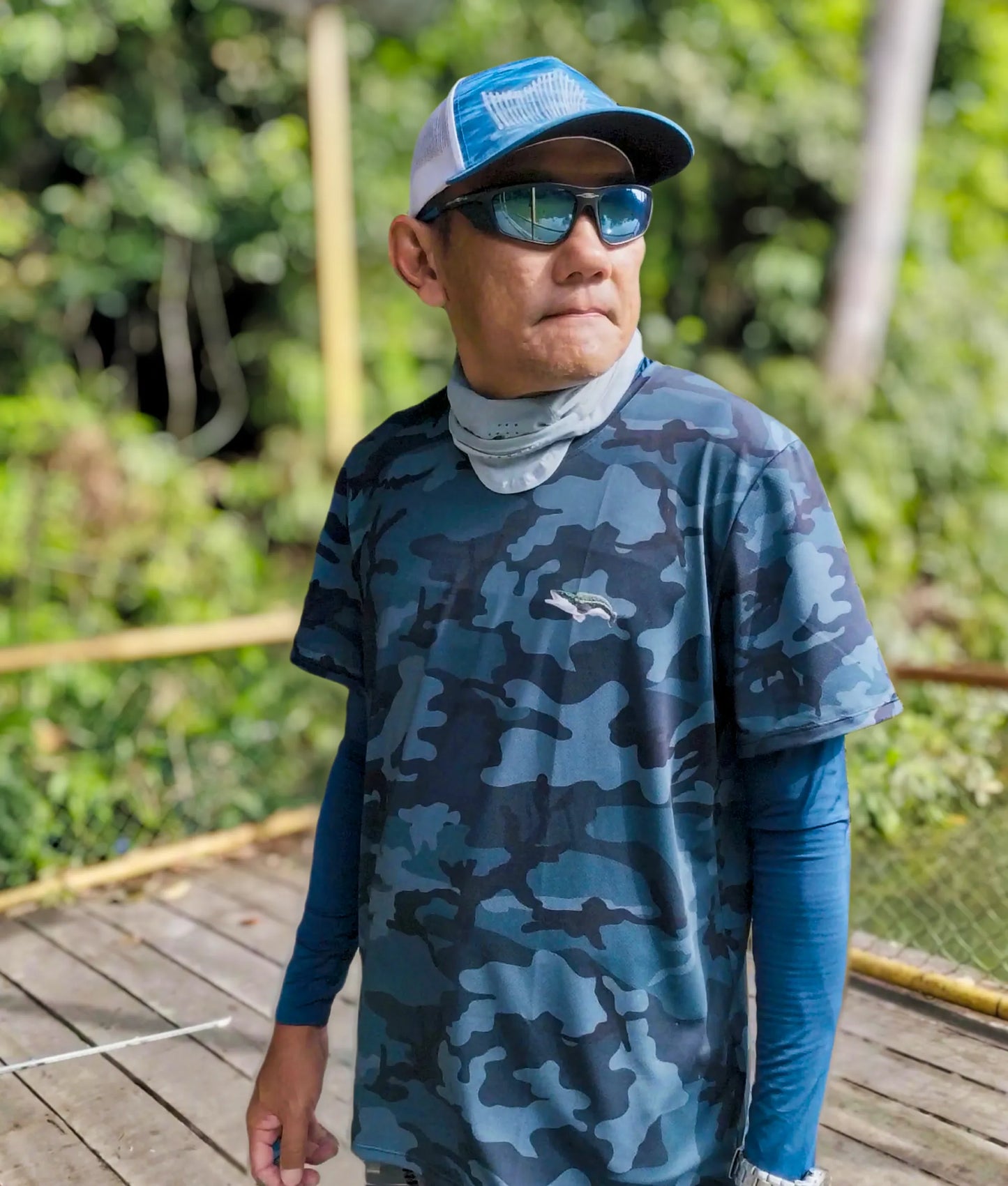 Giant Snakehead Ultra-lightweight T-shirt